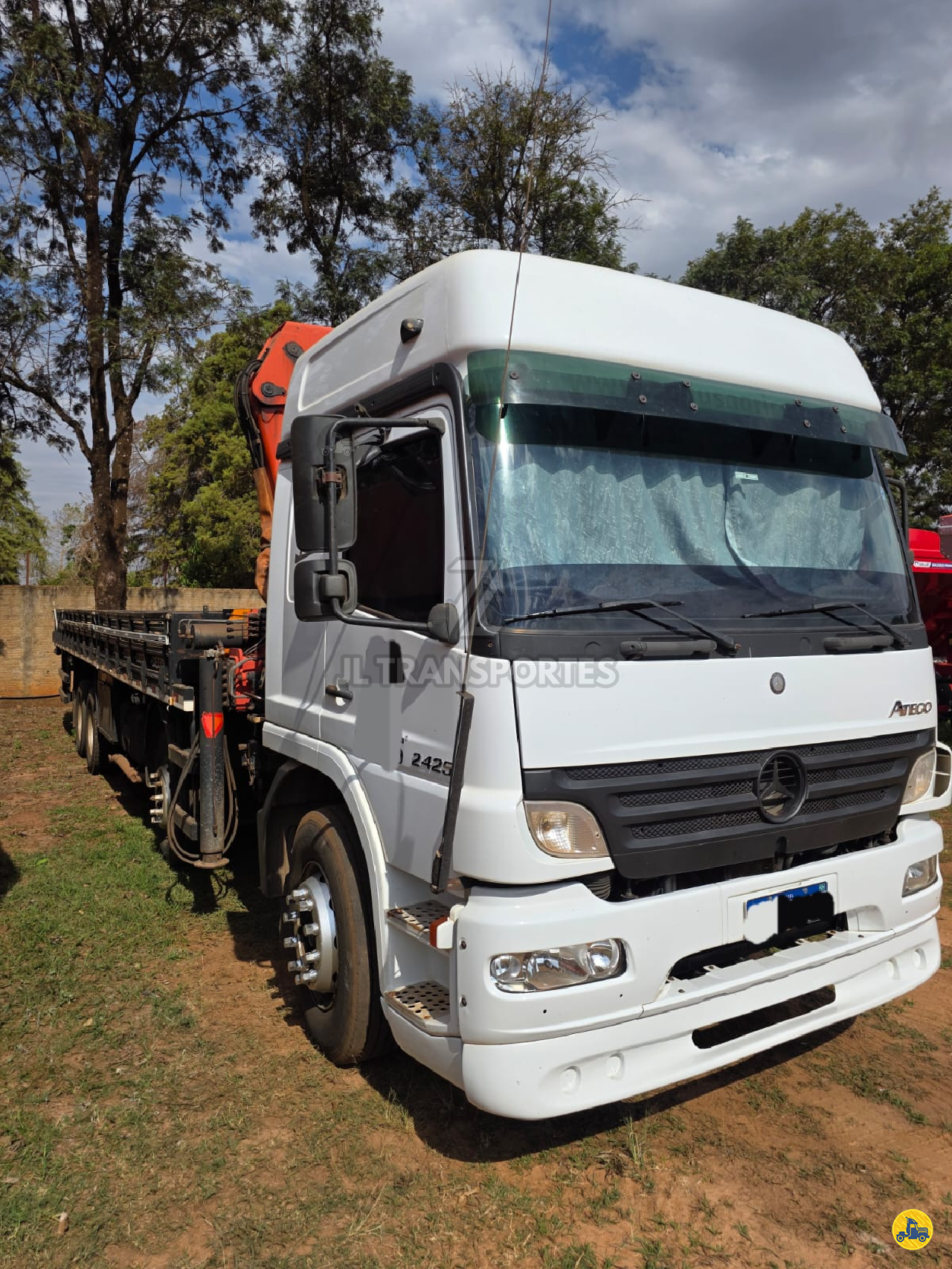 CAMINHAO MERCEDES-BENZ MB 2425 Munck BiTruck 8x2 JL Transporte ASSIS SÃO PAULO SP